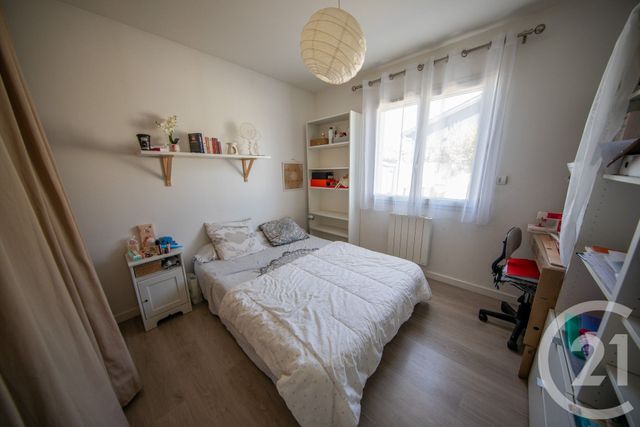 maison à vendre - 5 pièces - 78.31 m2 - ST MEDARD EN JALLES - 33 - AQUITAINE - Century 21 Kadima