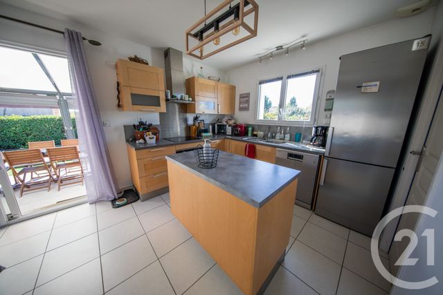 maison à vendre - 5 pièces - 78.31 m2 - ST MEDARD EN JALLES - 33 - AQUITAINE - Century 21 Kadima
