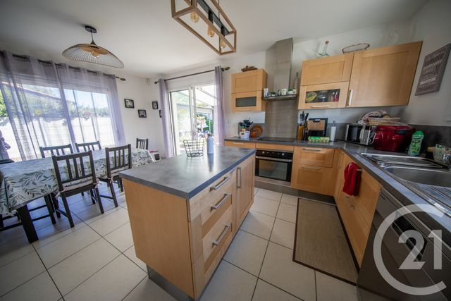 maison à vendre - 5 pièces - 78.31 m2 - ST MEDARD EN JALLES - 33 - AQUITAINE - Century 21 Kadima