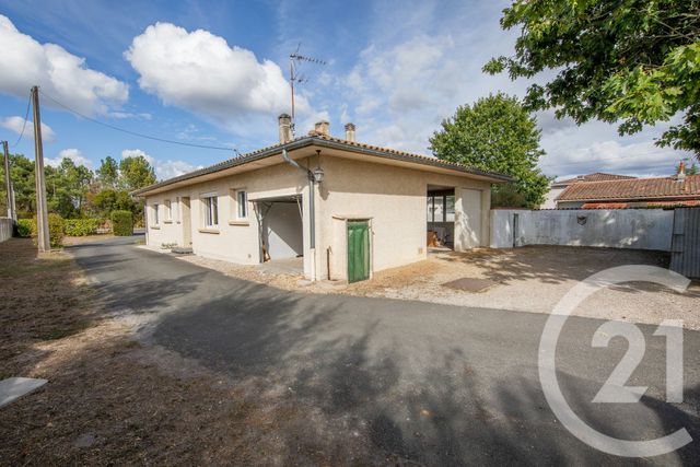 maison à vendre - 4 pièces - 89.0 m2 - ST MEDARD EN JALLES - 33 - AQUITAINE - Century 21 Kadima