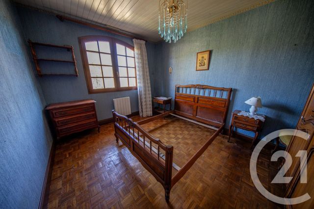 maison à vendre - 5 pièces - 122.4 m2 - ST MEDARD EN JALLES - 33 - AQUITAINE - Century 21 Kadima