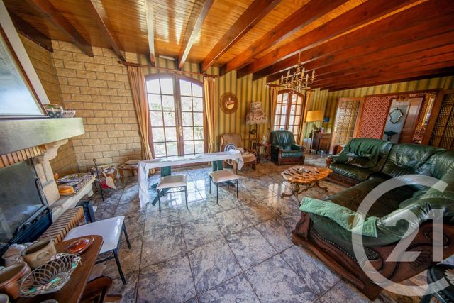 maison à vendre - 5 pièces - 122.4 m2 - ST MEDARD EN JALLES - 33 - AQUITAINE - Century 21 Kadima