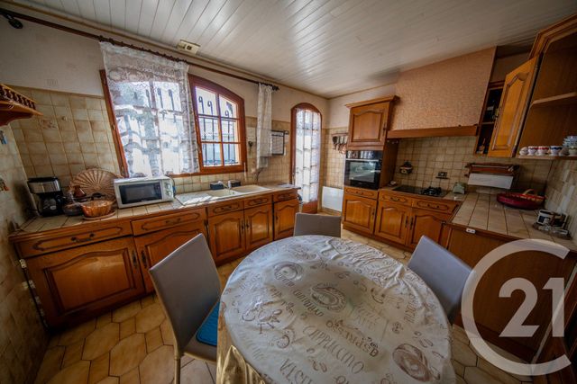 maison à vendre - 5 pièces - 122.4 m2 - ST MEDARD EN JALLES - 33 - AQUITAINE - Century 21 Kadima