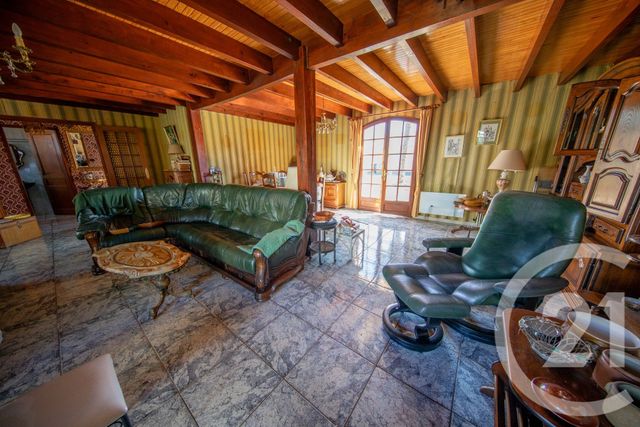 maison à vendre - 5 pièces - 122.4 m2 - ST MEDARD EN JALLES - 33 - AQUITAINE - Century 21 Kadima