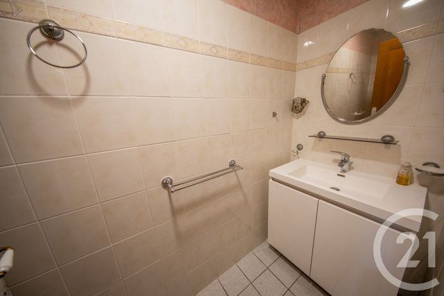 maison à vendre - 5 pièces - 122.4 m2 - ST MEDARD EN JALLES - 33 - AQUITAINE - Century 21 Kadima