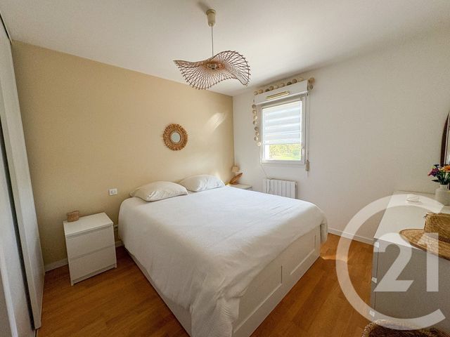 Appartement F2 bis à vendre - 3 pièces - 56.19 m2 - ST MEDARD EN JALLES - 33 - AQUITAINE - Century 21 Kadima