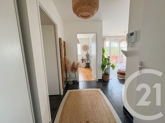 Appartement F2 bis à vendre - 3 pièces - 56.19 m2 - ST MEDARD EN JALLES - 33 - AQUITAINE - Century 21 Kadima