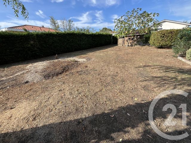 terrain à vendre - 943.0 m2 - LE TAILLAN MEDOC - 33 - AQUITAINE - Century 21 Kadima