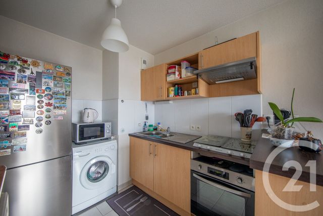 Appartement T2 à vendre - 3 pièces - 55.77 m2 - ST MEDARD EN JALLES - 33 - AQUITAINE - Century 21 Kadima