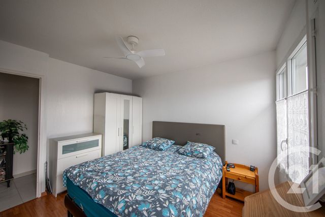 Appartement T2 à vendre - 3 pièces - 55.77 m2 - ST MEDARD EN JALLES - 33 - AQUITAINE - Century 21 Kadima