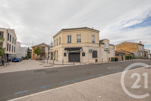 Appartement T2 à vendre - 3 pièces - 55.77 m2 - ST MEDARD EN JALLES - 33 - AQUITAINE - Century 21 Kadima